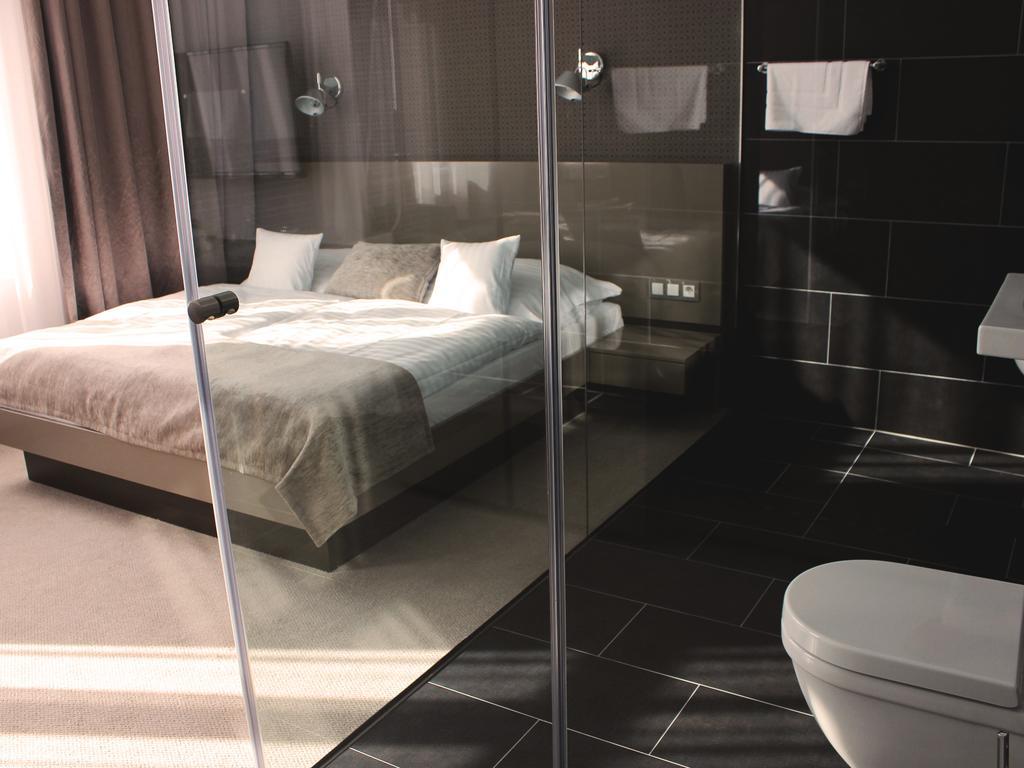 Hotel Lev Levice Ngoại thất bức ảnh